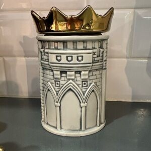 Disney castle candle NWT